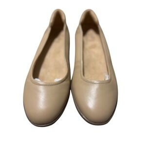 Naturalizer Flexy Beige Leather Ballet Flats Womens 7W Round Toe Slip On Shoes